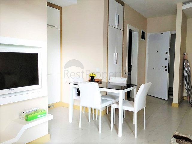 Квартира студия в современном комплексе в центре Алании