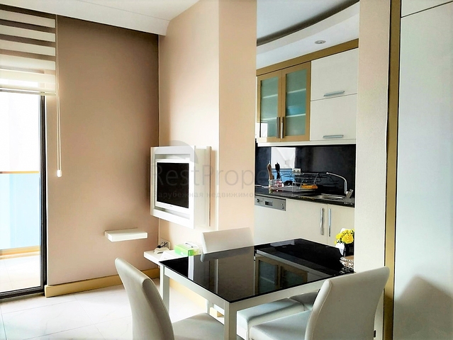 Квартира студия в современном комплексе в центре Алании