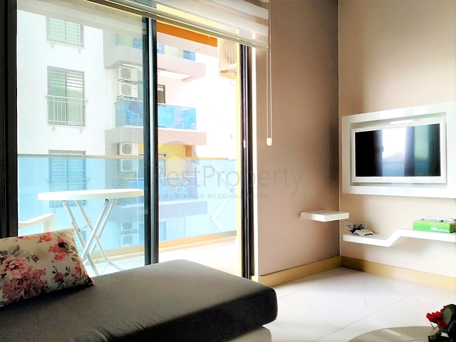 Квартира студия в современном комплексе в центре Алании