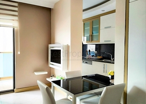 Квартира студия в современном комплексе в центре Алании