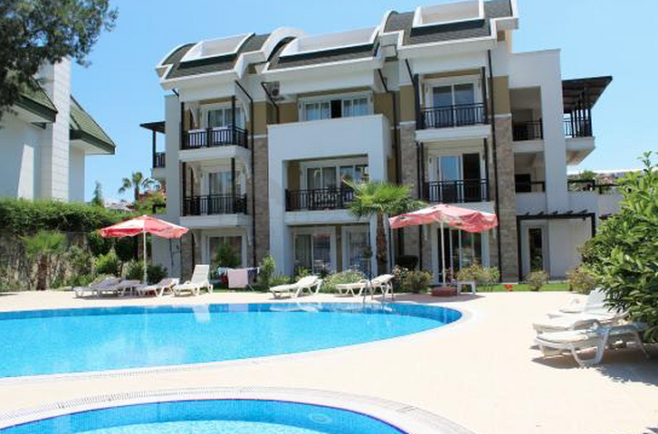 Квартира 3+1 с мебелью в центре Кемера в 5 минутах от пляжа