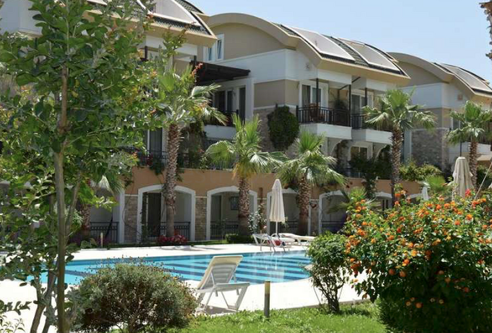 Квартира 3+1 с мебелью в центре Кемера в 5 минутах от пляжа