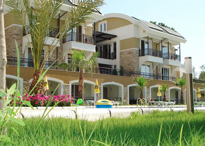 Квартира 3+1 с мебелью в центре Кемера в 5 минутах от пляжа