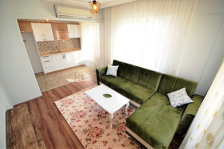 Квартира планировки 2+1 по выгодной цене в Махмутларе