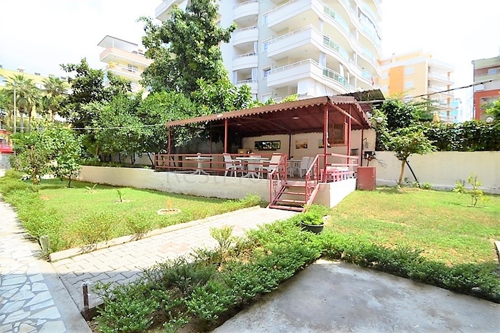 Квартира планировки 2+1 по выгодной цене в Махмутларе