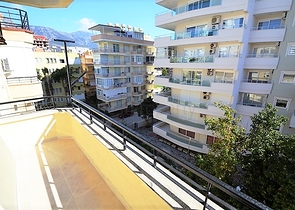 Квартира планировки 2+1 по выгодной цене в Махмутларе