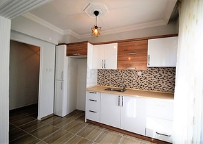 Квартира планировки 2+1 по выгодной цене в Махмутларе