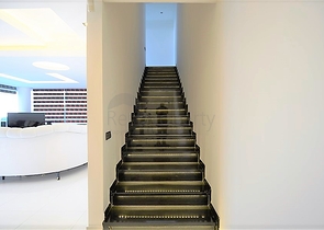 Вилла планировки 4+2 с видом на историческую крепость