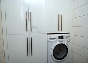 Вилла планировки 4+2 с видом на историческую крепость