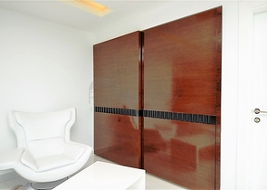 Вилла планировки 4+2 с видом на историческую крепость