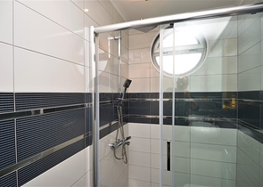 Вилла планировки 4+2 с видом на историческую крепость