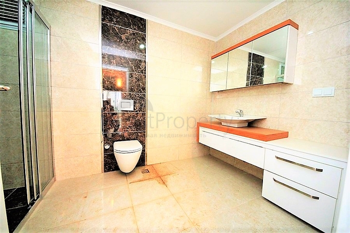 Квартира планировки 3+1 для всей семьи в Махмутларе