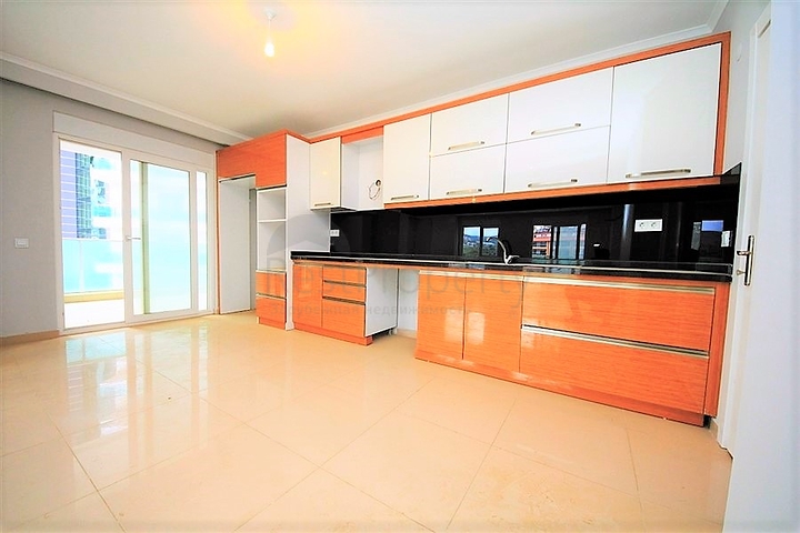 Квартира планировки 3+1 для всей семьи в Махмутларе