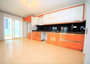 Квартира планировки 3+1 для всей семьи в Махмутларе