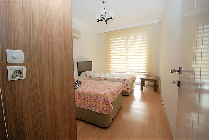 Меблированная квартира планировки 2+1 в Махмутларе