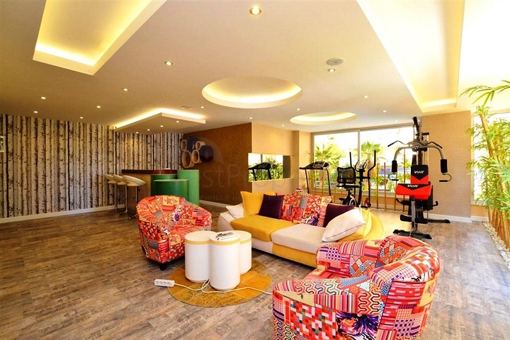 Трехкомнатная квартира с мебелью в Махмутларе