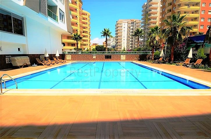 Трехкомнатная квартира с мебелью в Махмутларе