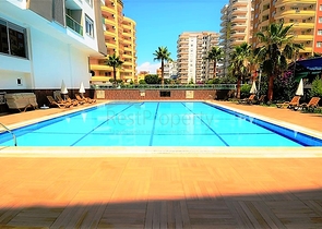 Трехкомнатная квартира с мебелью в Махмутларе