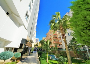 Трехкомнатная квартира с мебелью в Махмутларе