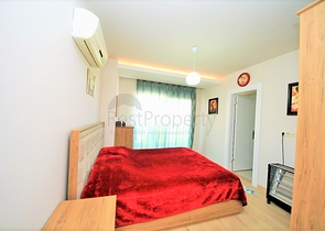 Трехкомнатная квартира с мебелью в Махмутларе