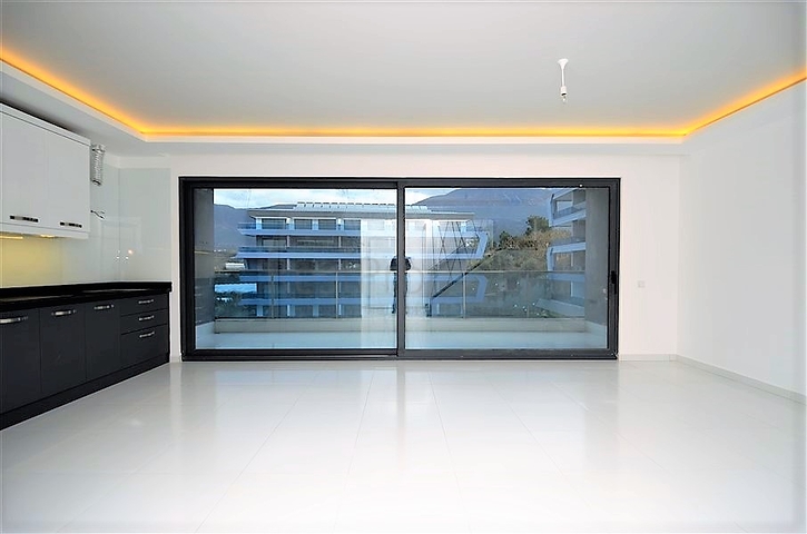 Пентхаус планировки 2+1 в новом комплексе Каргыджака