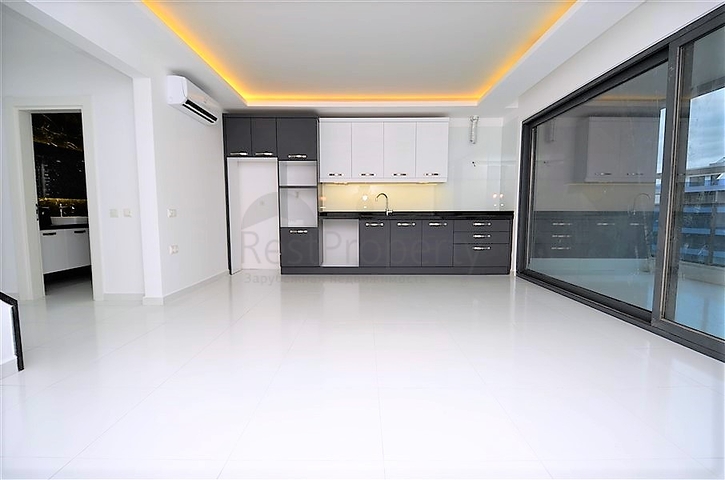 Пентхаус планировки 2+1 в новом комплексе Каргыджака