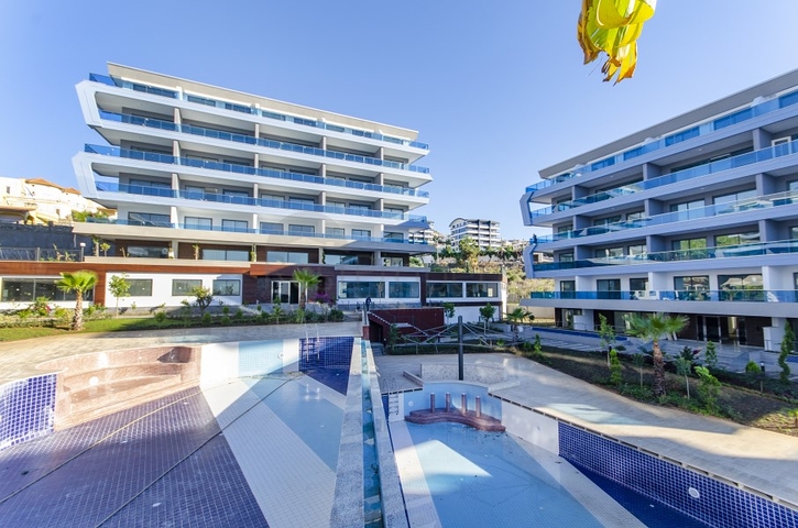 Пентхаус планировки 2+1 в новом комплексе Каргыджака