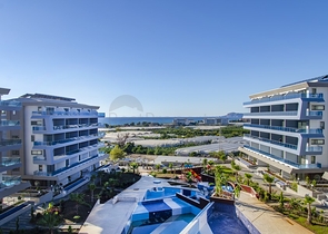 Пентхаус планировки 2+1 в новом комплексе Каргыджака