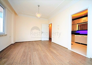 Квартира 2+1 на первой береговой линии в Махмутларе