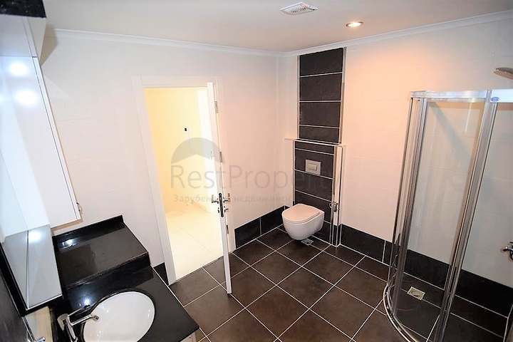 Пентхаус планировки 4+1 с видом на море в районе Кестель