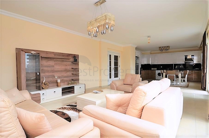 Большой пентхаус для всей семьи в Махмутларе