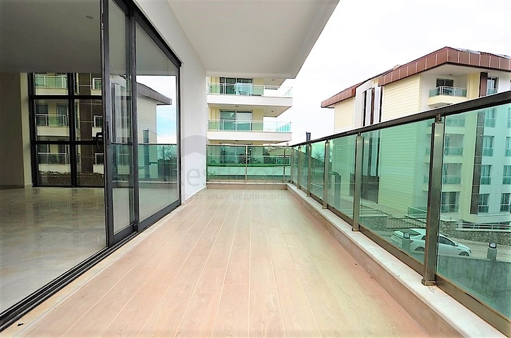 Квартиры 1+1 в комплексе на первой береговой линии