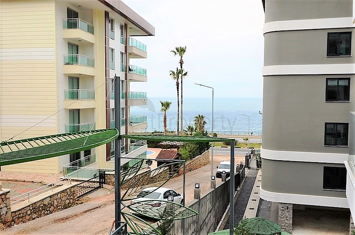 Квартиры 1+1 в комплексе на первой береговой линии