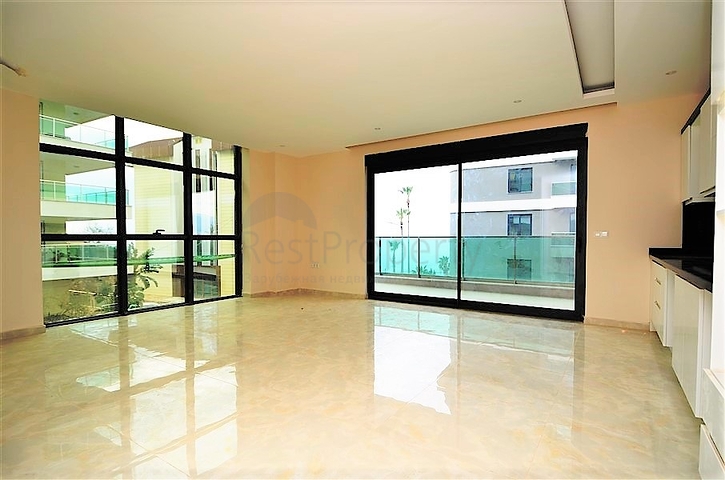 Квартиры 1+1 в комплексе на первой береговой линии