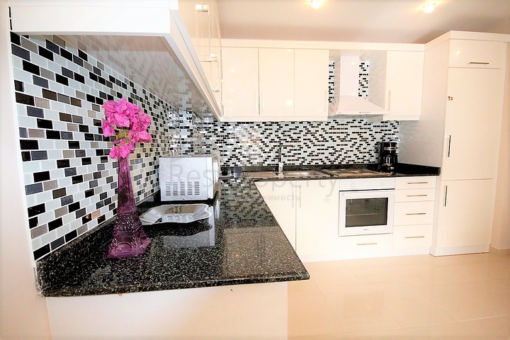 Квартира планировки 1+1 с мебелью в районе Тосмур