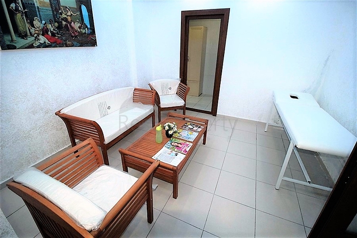 Квартира планировки 1+1 с мебелью в районе Тосмур