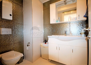 Квартира планировки 1+1 с мебелью в районе Тосмур