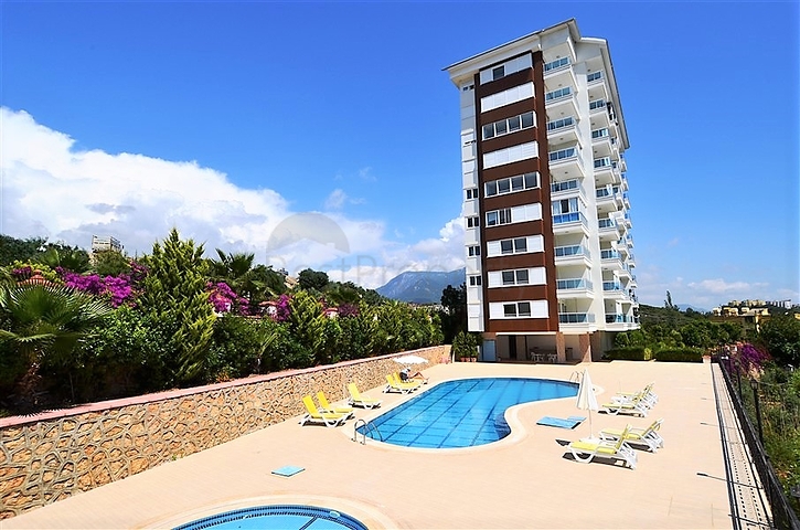 Квартира планировки 1+1 в благоустроенном комплексе Тосмура