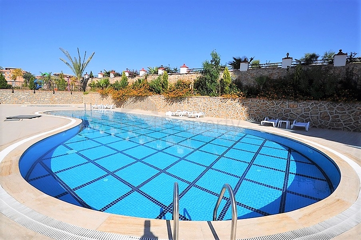 Квартира планировки 1+1 в благоустроенном комплексе Тосмура