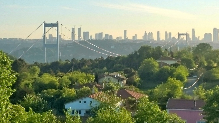 Традиционный турецкий дом с видом на Босфор 