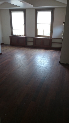 Традиционный турецкий дом с видом на Босфор 