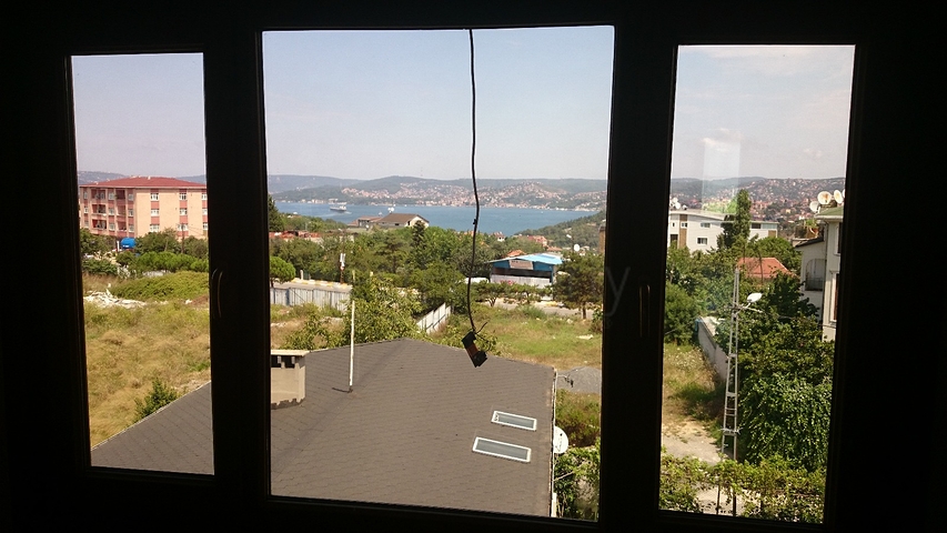 Традиционный турецкий дом с видом на Босфор 