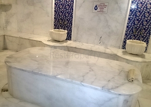 Традиционный турецкий дом с видом на Босфор 