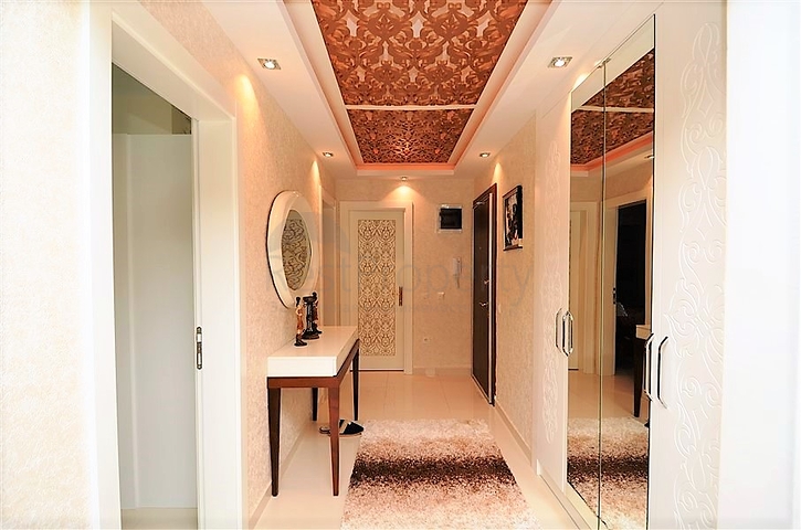 Меблированная квартира с видом на море в Махмутларе