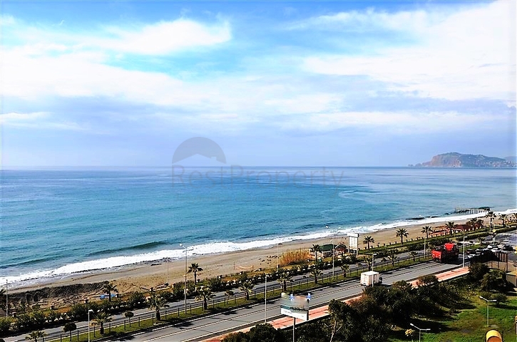 Меблированная квартира с видом на море в Махмутларе