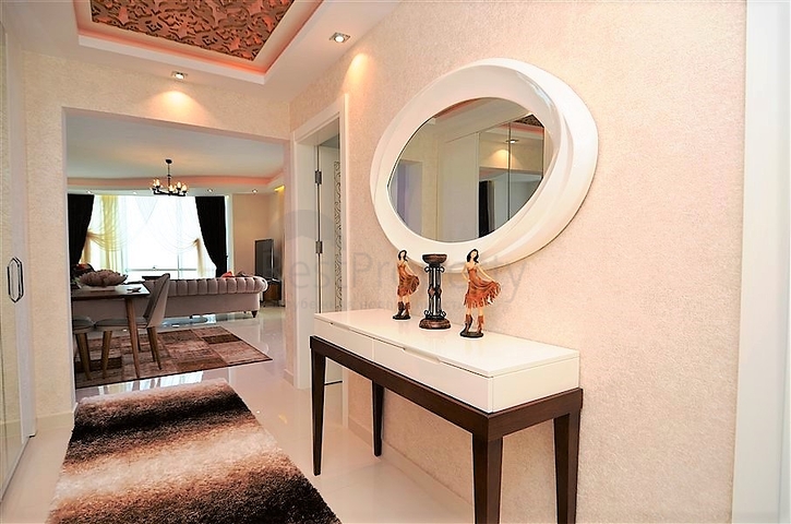 Меблированная квартира с видом на море в Махмутларе