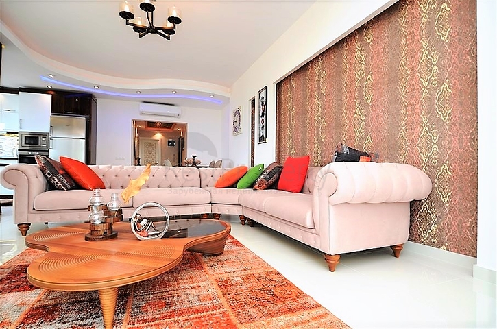 Меблированная квартира с видом на море в Махмутларе