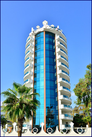 Меблированная квартира с видом на море в Махмутларе