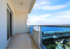 Меблированная квартира с видом на море в Махмутларе