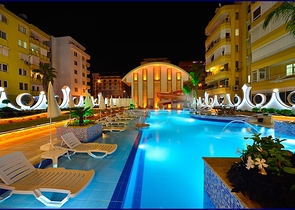 Меблированная квартира с видом на море в Махмутларе